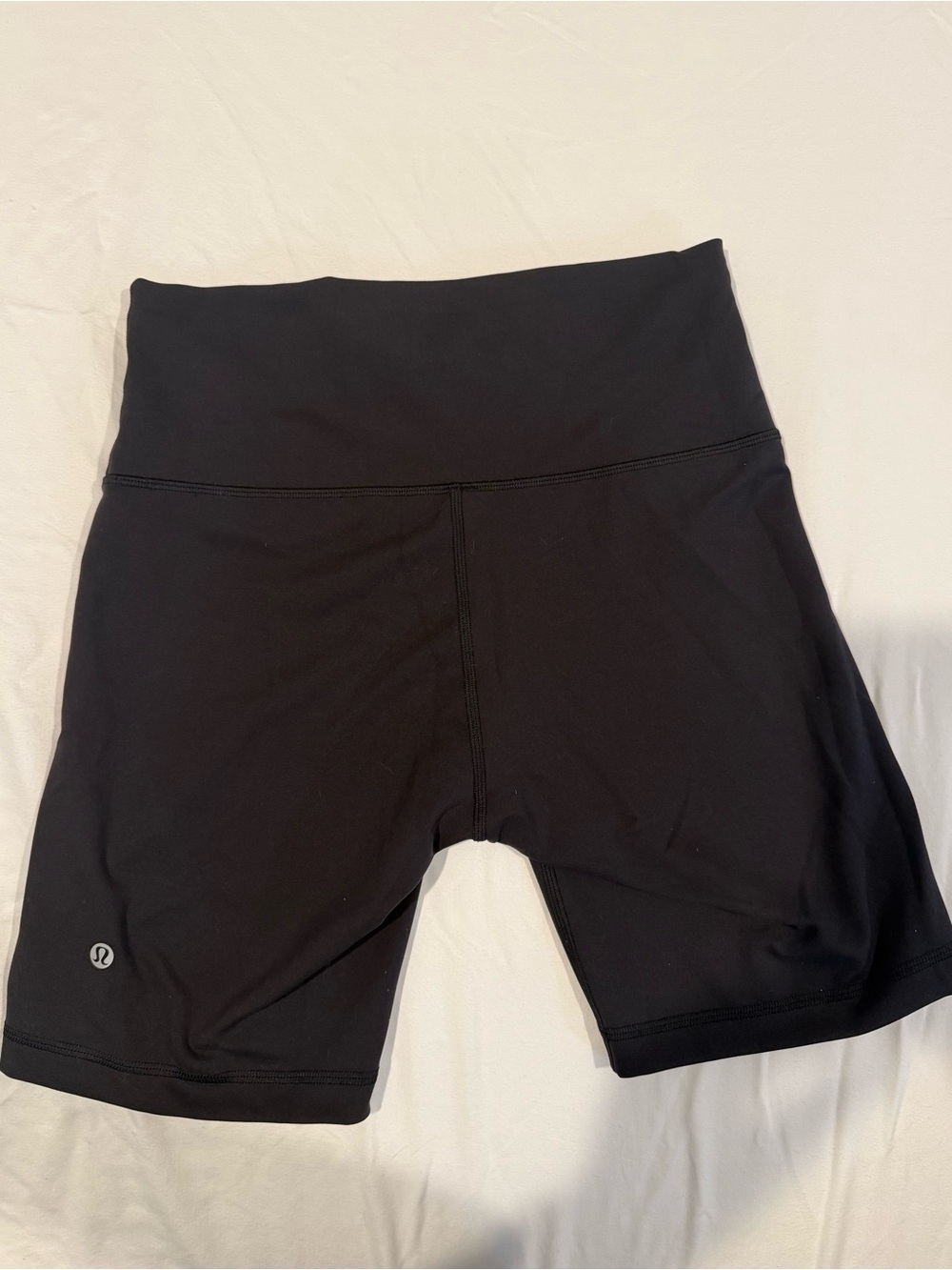 Wunder Train High-Rise Short 8"